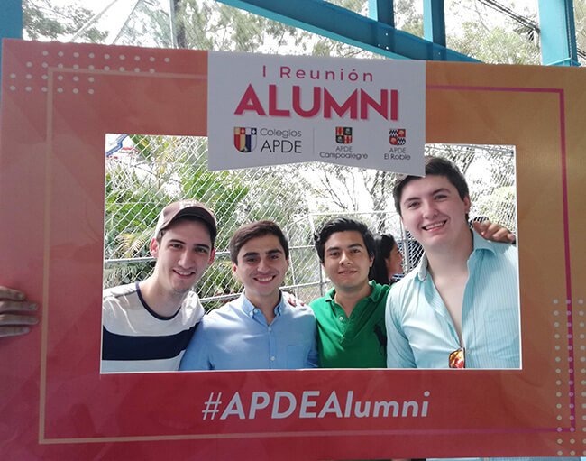 Nuestro Colegio y Exalumnos APDE El Roble