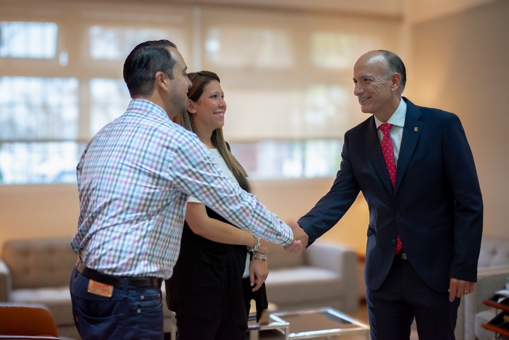 Admisiones en APDE El Roble